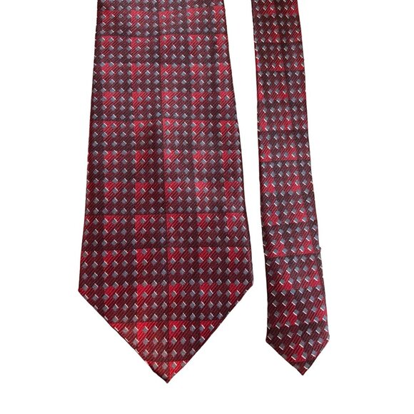 Van Heusen Mens Neck Tie Red Gray Diamonds Geometroic Work Dad Tie - Picture 2 of 7